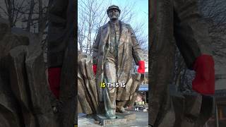 A Lenin Statue in Seattle 🇺🇸