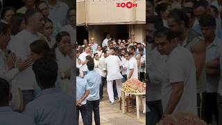 Parag Tyagi looks EMOTIONAL as he carries wife Shefali Jariwala's body for her last rites🥺 #shorts