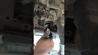 eeco oil filter change #carrepair #automobile #viral #automobileservice #car #carmechanic #carengine