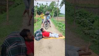 How three boys stole a motorcycle.002