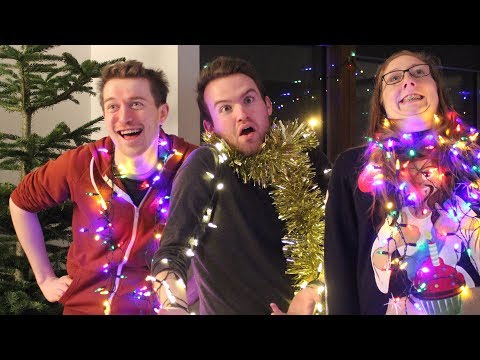 How to Decorate a Christmas Tree! | ColinFilm