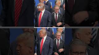 AWKWARD! Trump turns his back on Starmer at NATO Summit 👀
