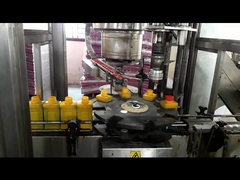 Bottle and label conveyor system - Manufacturing system